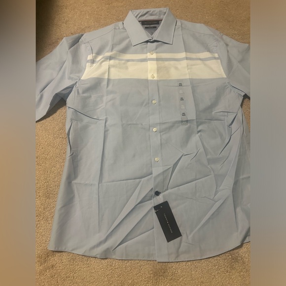 Tommy Hilfiger Man Wrinkle Free Shirt - Picture 3 of 14